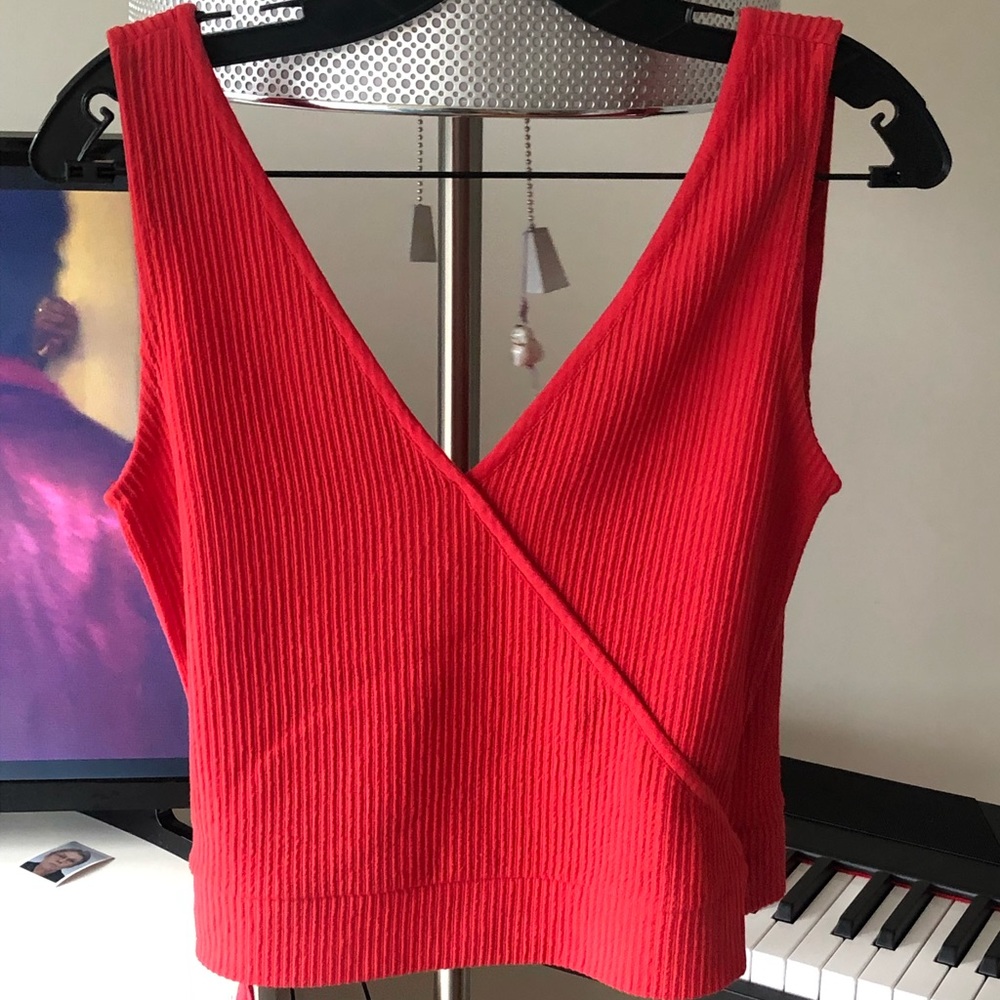 Cute Club Monaco top